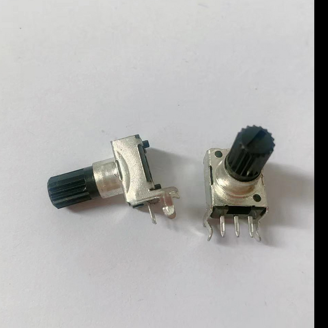 9mm Rotary Potentiometer with Plastic Shaft