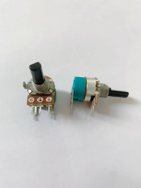 16mm Insulated Shaft Potentiometer with Switch